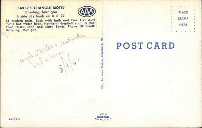 Bakers Triangle Motel (Casons Triangle Motel, Hulls Triangle Motel) - Old Postcard (newer photo)